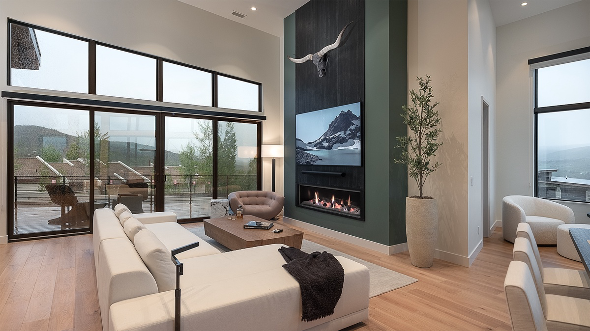 Mountain modern living room remodel by Saltbox Custom Homes